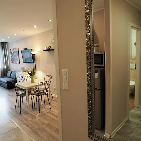 Kghn Wyszynskiego Апартаменты